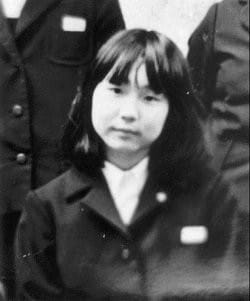 横田めぐみ(日本語教師・娘)の写真
