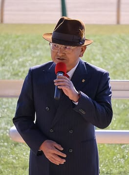 矢作芳人（調教師）の写真