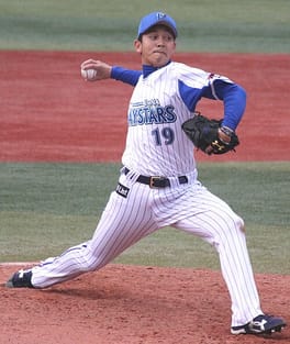 山﨑康晃（野球選手）の写真