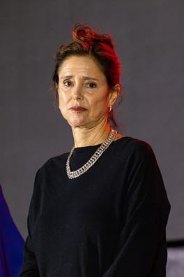 Photo of Julie Taymor