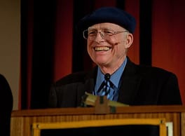 Photo of Walter Alvarez