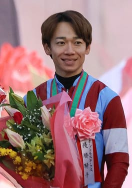 松山弘平（騎手）の写真