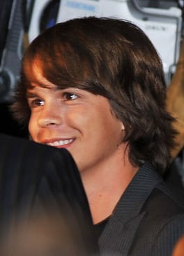 Photo of Johnny Simmons