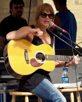 Photo of Shawn Colvin