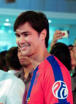 Photo of Phil Younghusband