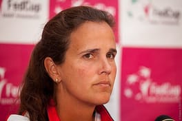 Photo of Mary Joe Fernández