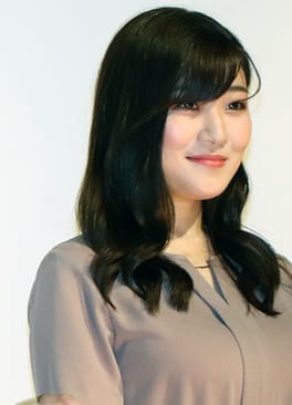 小梅えな（AV女優）の写真