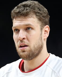 Photo of Aleksandar Vezenkov