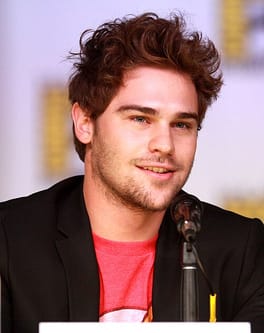 Photo of Grey Damon