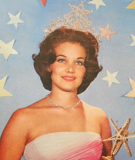 Photo of Linda Bement