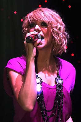 Photo of Liz McClarnon