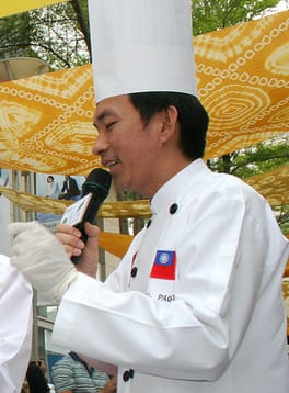 Photo of Wu Pao-chun