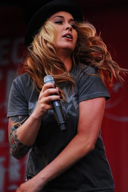 Photo of Anouk