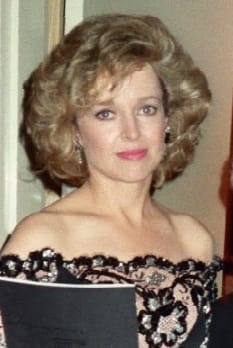 Photo of Jill Eikenberry