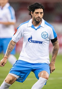 Photo of Alejandro Domínguez