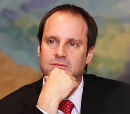 Photo of Jeff Skoll