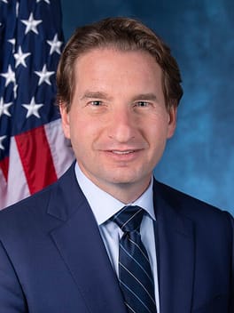 Photo of Dean Phillips