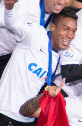Photo of Edenilson