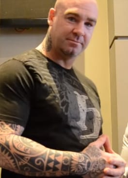 Photo of Lucas Browne