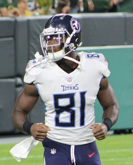 Photo of Jonnu Smith