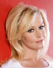 Photo of Beverly Lynne