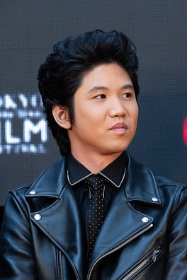 佐久本宝（俳優）の写真