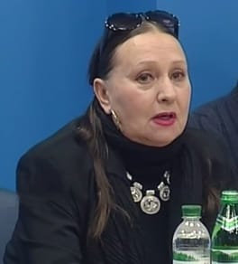 Photo of Larisa Kadochnikova