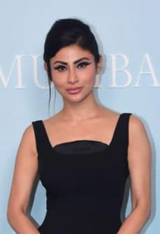 Photo of Mouni Roy
