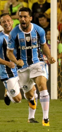 Photo of Edílson Mendes Guimarães