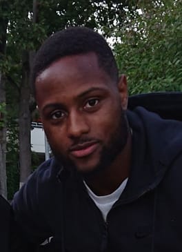 Photo of Deyovaisio Zeefuik