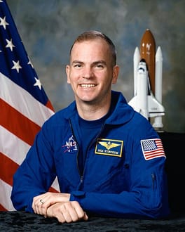 フレドリック・スターカウ(士官・宇宙飛行士)の写真