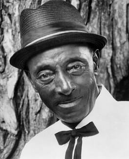 Photo of Fred McDowell
