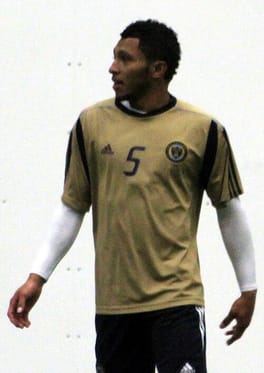 Photo of Carlos Valdés