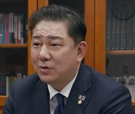 Photo of Kim Byung-kee