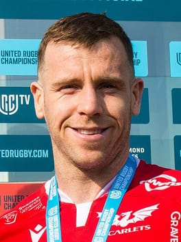 Photo of Gareth Davies