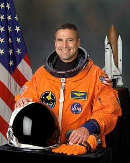 ジョージ・ザムカ(士官・宇宙飛行士)の写真