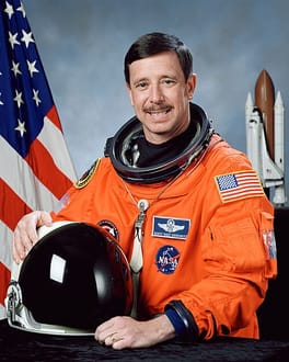 Photo of Scott J. Horowitz