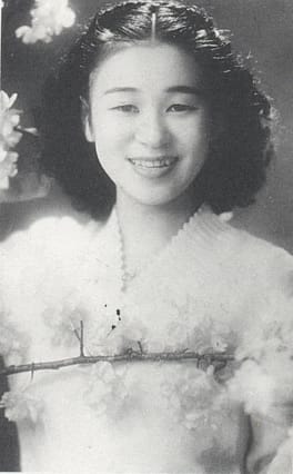 菅原都々子（歌手）の写真