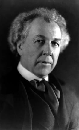 Photo of Frank Lloyd Wright