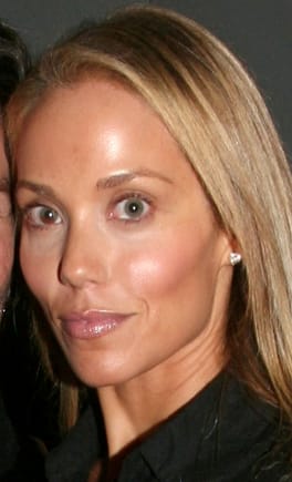 Photo of Elizabeth Berkley