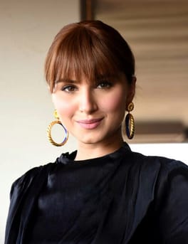 Photo of Tara Sutaria
