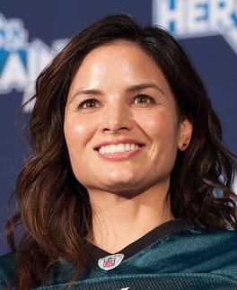 カトリーナ・ロー（俳優・テレビ俳優）の写真
