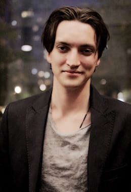 Photo of Richard Harmon