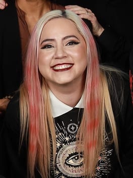 Photo of Vivienne Medrano