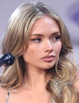 Photo of Natalie Alyn Lind