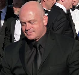 Photo of Ross Kemp