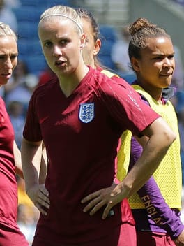 ベス・ミード（サッカー選手）の写真