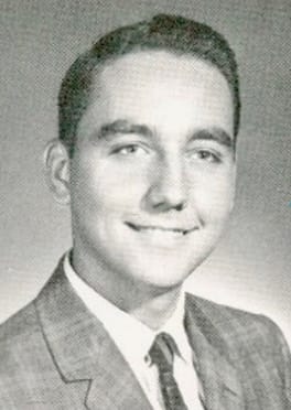 Photo of Bob Gunton