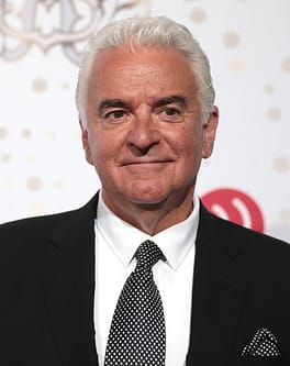 Photo of John O'Hurley