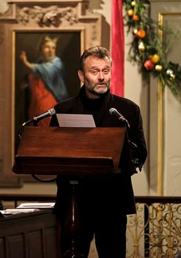 Photo of Hugh Dennis
